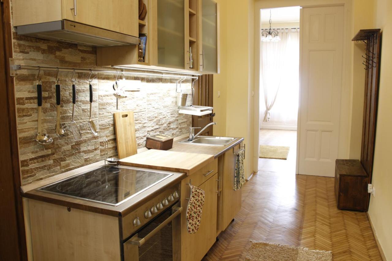 Mester4 Apartman Near To The Danube Budapest Ngoại thất bức ảnh